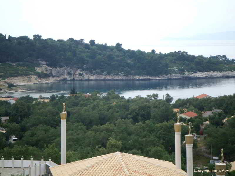 Paco'S Resort Gaios Eksteriør billede