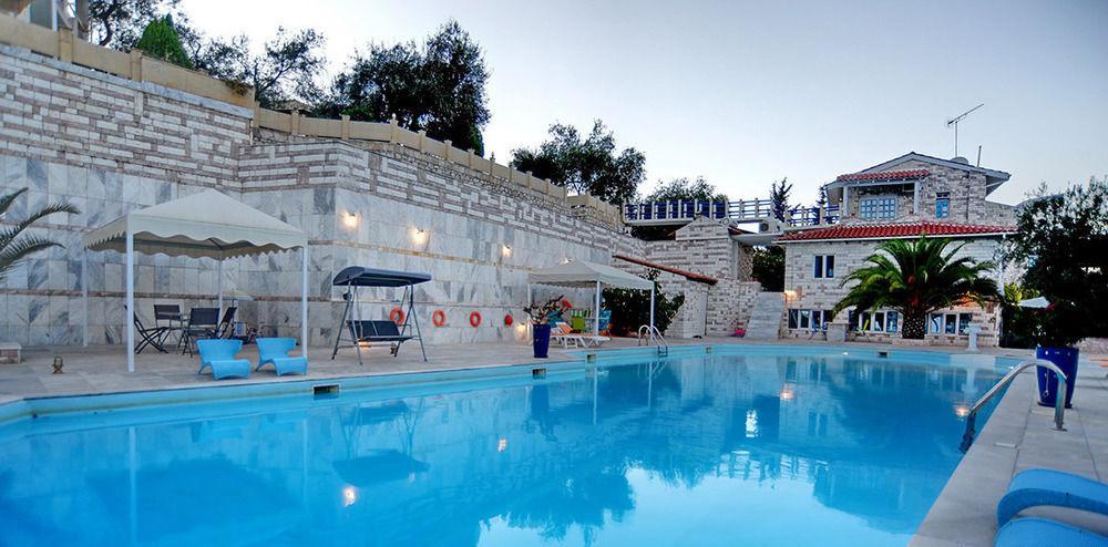 Paco'S Resort Gaios Eksteriør billede
