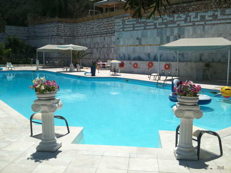 Paco'S Resort Gaios Eksteriør billede